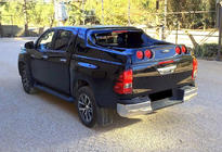 Toyota Hilux 2015– Flakkåpa GRAND BOX foto 2