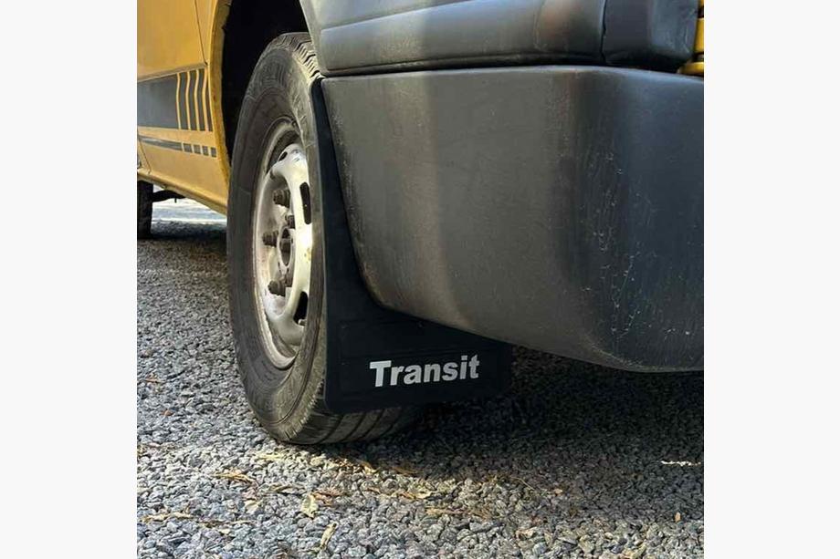 Ford Transit 2000–2014 Bakre stänklappar (2 st) raka Image