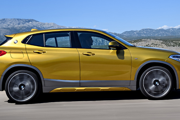 Lär känna nya stads-crossovern BMW X2