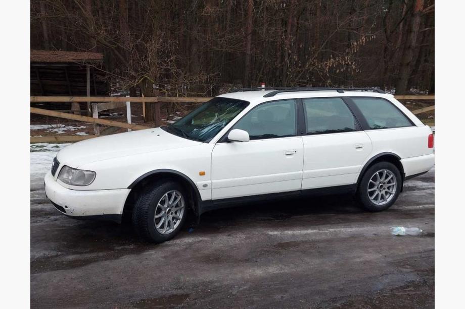 Audi A6 C4 1994–1997 Hjulhuslister (4 st, svarta) Metall Image