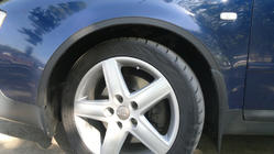 Audi A6 C5 1997–2001 Hjulhuslister (4 st, svarta) foto 2