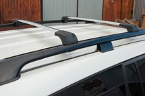 Nissan Qashqai 2007–2010 Lastbågar för takrails utan nyckel Flybar V1 (2 st) foto 2