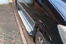 Mercedes Sprinter W906 2006–2018 Sidosteg Allmond Grey (2 st, aluminium) Lång/Extra lång foto 4