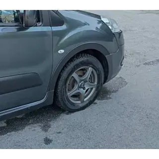 Hjulhuslister (4 st, svarta) Citroen Berlingo 2008–2018 foto 4