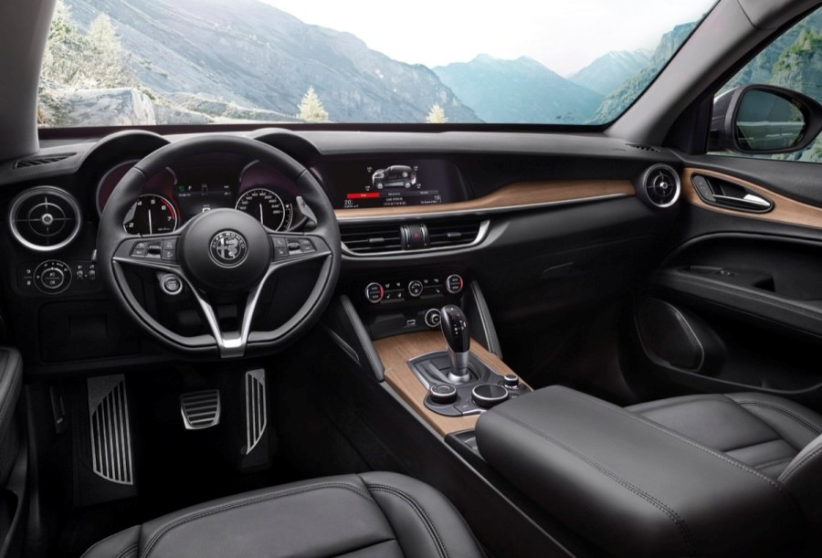 Test av crossovern Alfa Romeo Stelvio