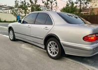 Mercedes E-class W210 1995–2002 Hjulhuslister (4 st, svarta) foto 2