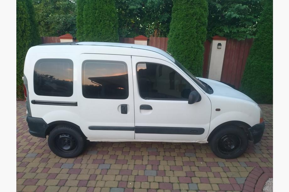 Renault Kangoo 1998–2008 Hjulhuslister (4 st, svarta) Foto 5