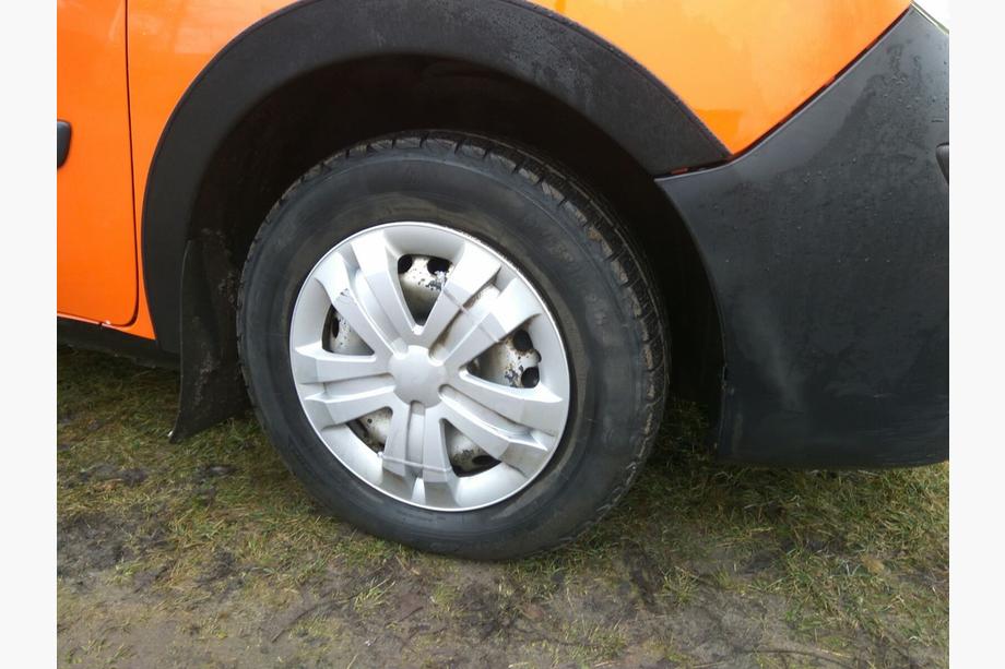 Renault Kangoo 2008–2020 Hjulhuslister (4 st, svarta) 2008-2012, ABS-plast Image