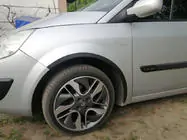 Renault Scenic/Grand 2003–2009 Hjulhuslister (4 st, svarta) foto 1
