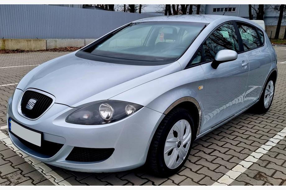 Seat Leon 2005–2012 Hjulhuslister (4 st, rostfritt stål) Image