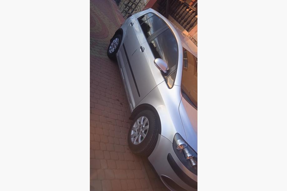 Volkswagen Golf Plus 2004–2014 Hjulhuslister (4 st, svarta) Foto 7