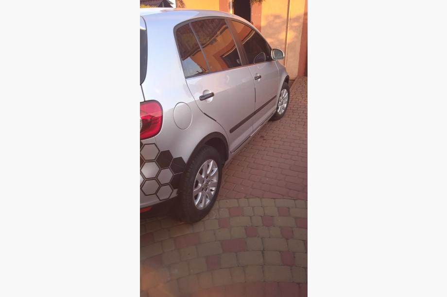 Volkswagen Golf Plus 2004–2014 Hjulhuslister (4 st, svarta) Foto 6