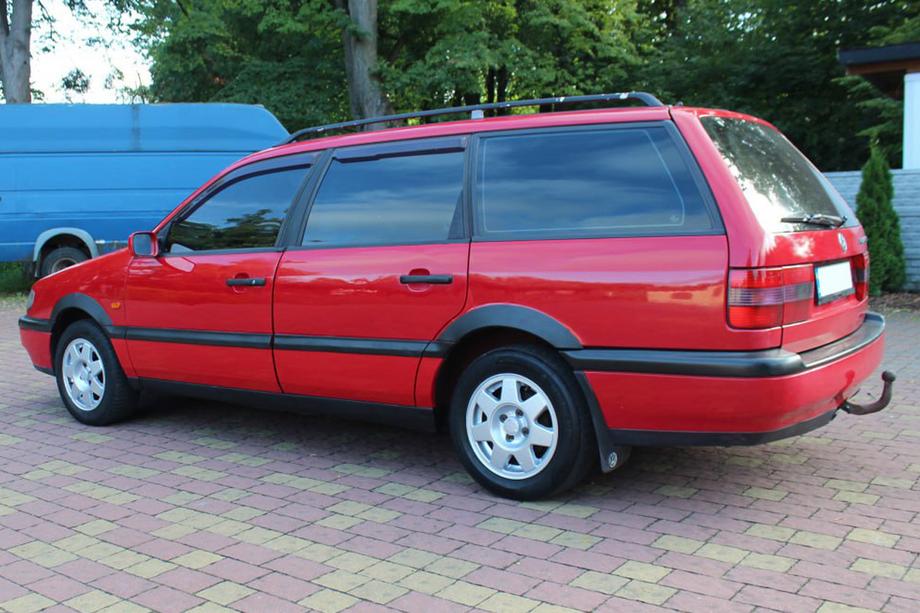 Volkswagen Passat B4 1993–1996 Hjulhuslister (4 st, svarta) Foto 7