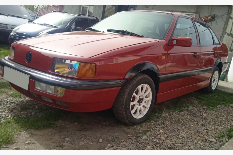 Volkswagen Passat B4 1993–1996 Hjulhuslister (4 st, svarta) Foto 5