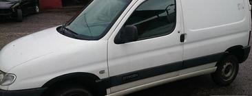 Peugeot Partner 1996–2008 Plastskärmbreddare (4 st, svarta) foto 3