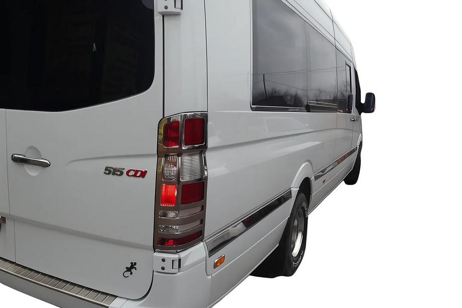 Mercedes Sprinter W906 2006–2018 Kromade bakljusramar i rostfritt stål (2 st) Image