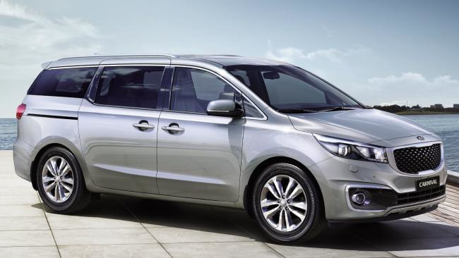 Recension av minibussen KIA Carnival