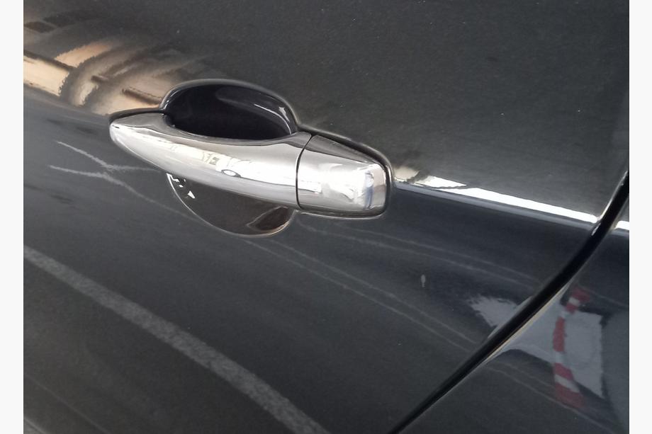 Citroen C-4 2010–2018 Dörrhandtagskåpor (4 st, rostfritt stål) Carmos - turkiskt stål Image