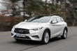 Test av premiumhalvkombin Infiniti Q30 foto 4