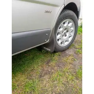 Främre stänklappar (sats) foto 2