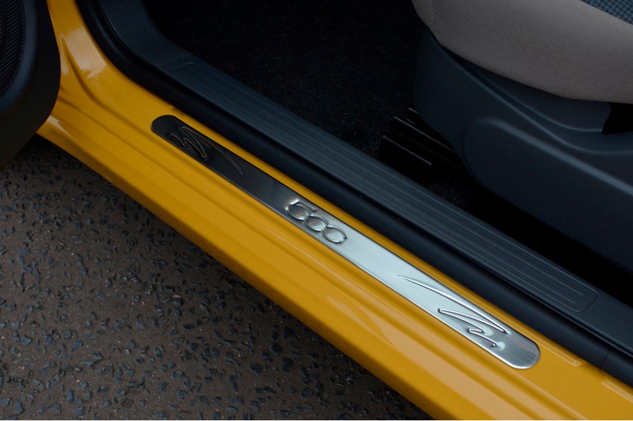 Fiat 500/500L 2013–2022 Instegslister 500 (OmsaLine, 2 st, rostfritt stål) Image