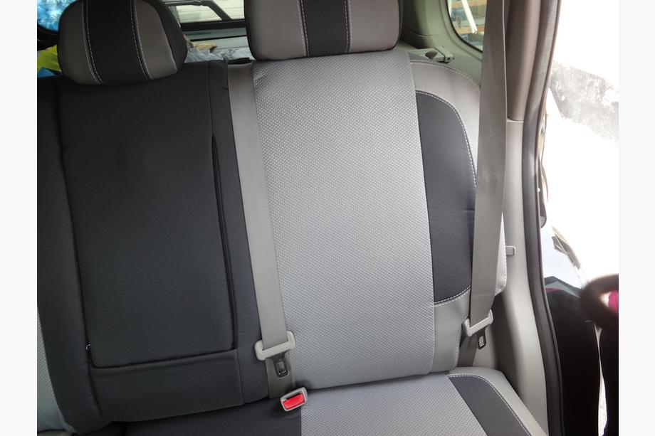 Nissan X-trail T30 2002–2007 Sätesöverdrag (konstläder↗tyg, Premium) Foto 13