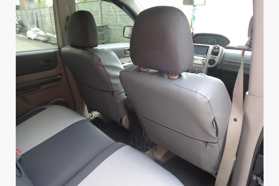 Nissan X-trail T30 2002–2007 Sätesöverdrag (konstläder↗tyg, Premium) Foto 22