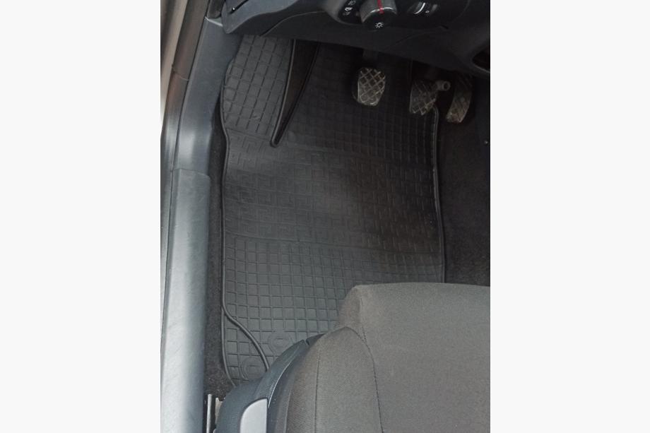Seat Ibiza 2002–2009 Gummimattor för kupén (4 st, Polytep) Image