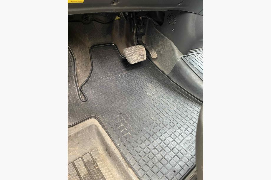 Mercedes Viano 2004–2014 Gummimattor för kupén (3 st, Polytep) Image