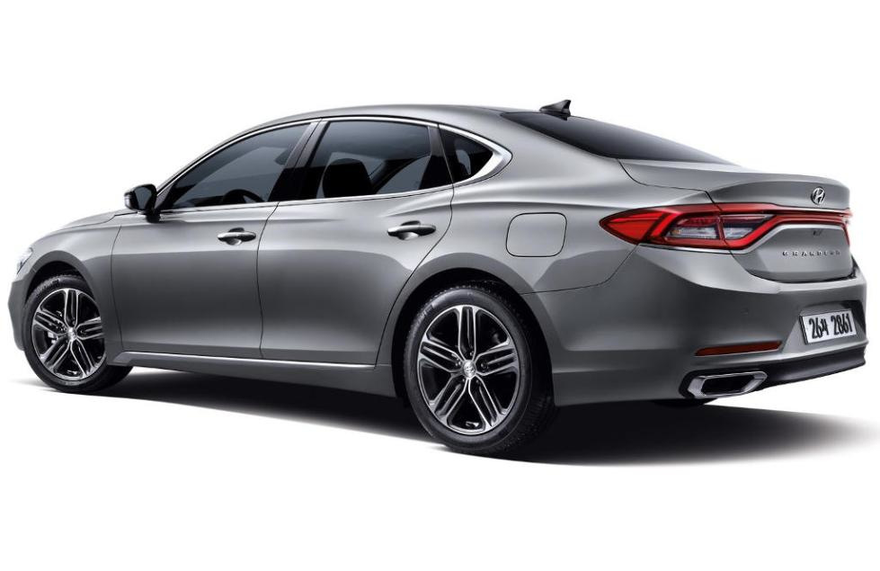 Test av nya generationens flaggskeppssedan Hyundai Grandeur