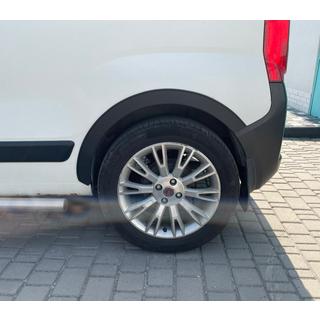 Hjulhuslister (4 st, svarta) Fiat Fiorino/Qubo 2008–2024 foto 2