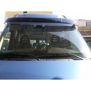 Vindrutevisir V1 (svart blank, 5 mm) Iveco Daily 2006–2014 foto 2