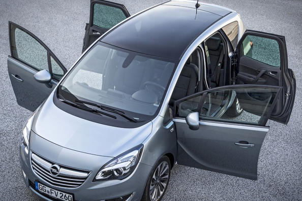 Test av uppdaterade kompaktbilen Opel Meriva