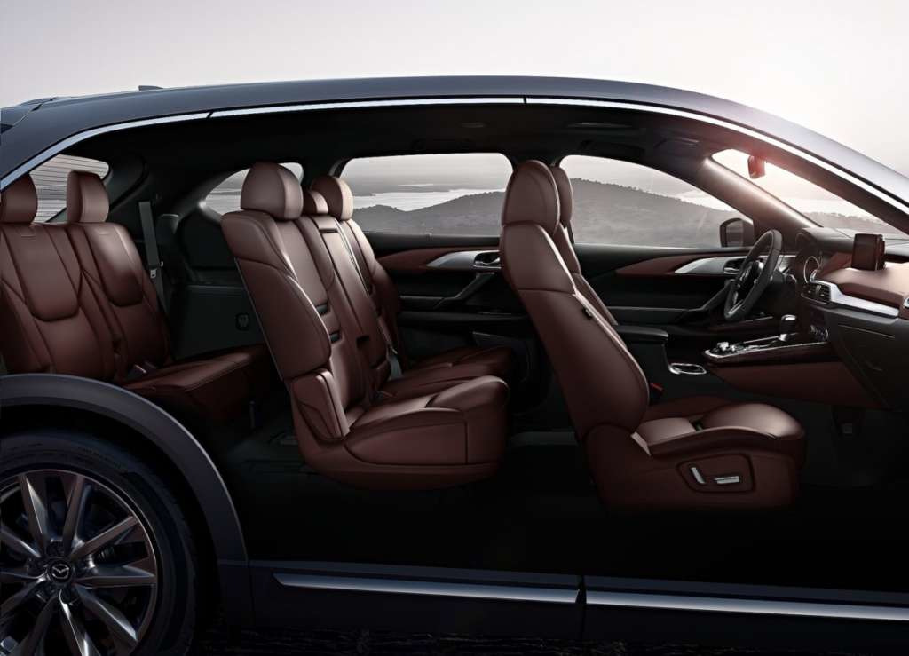 Test av sjusitsiga crossovern Mazda CX-9