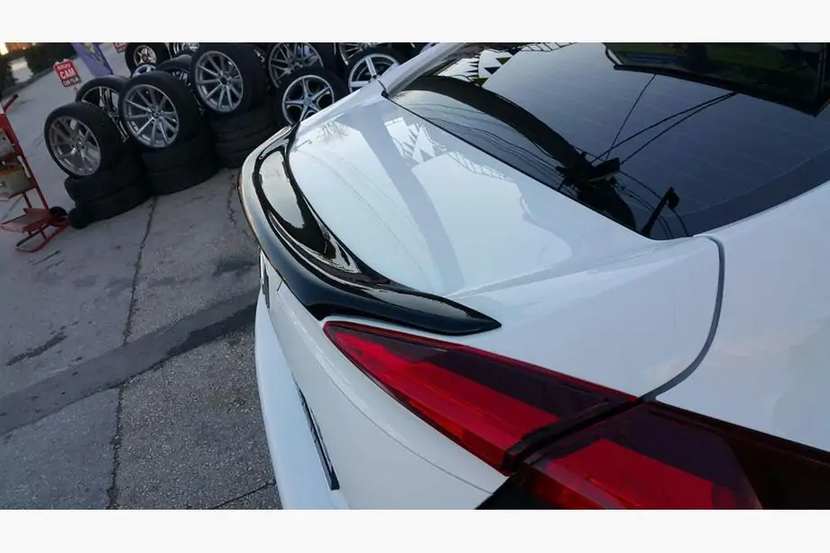 Honda Civic Sedan X 2016–2021 Anatomic spoiler (för lackering) Image