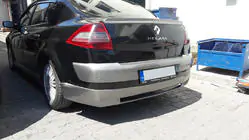 Renault Megane II 2004–2009 Bakre diffusor (för lackering) foto 2