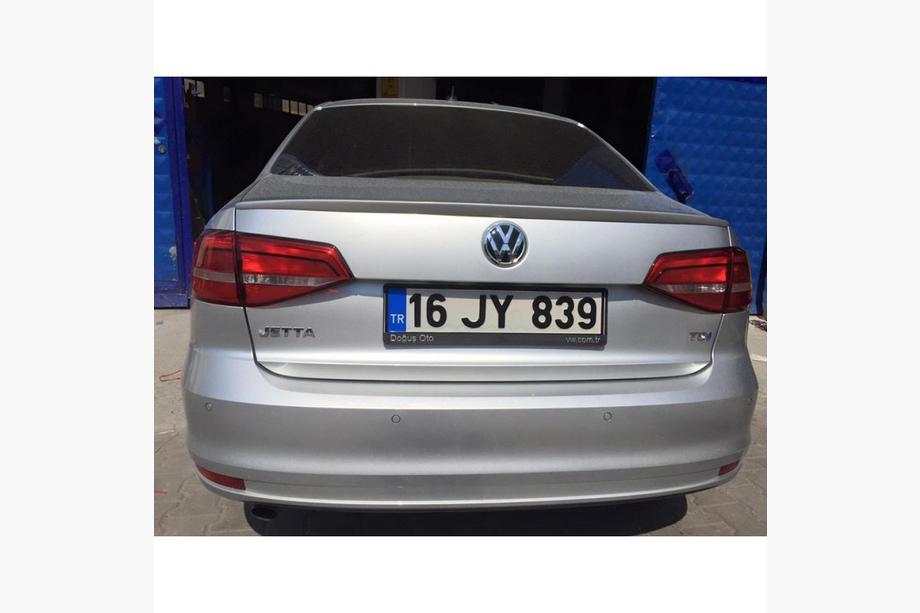 Volkswagen Jetta 2011–2018 Spoiler 2014↗ (för lackering) Foto 6