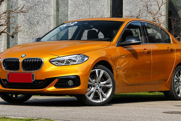 Recension av sedanen BMW 1-Series