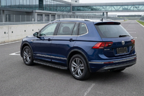 Volkswagen Tiguan 2016–2023 Sidosteg Tayga Black (2 st, aluminium) foto 1