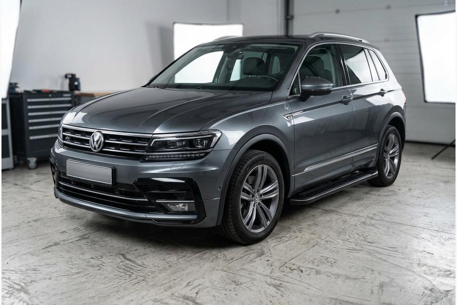 Volkswagen Tiguan 2016–2023 Sidosteg Allmond Black (2 st, aluminium) Image