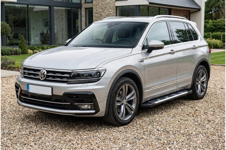 Volkswagen Tiguan 2016–2023 Sidosteg Sunrise (2 st, aluminium) Foto 1