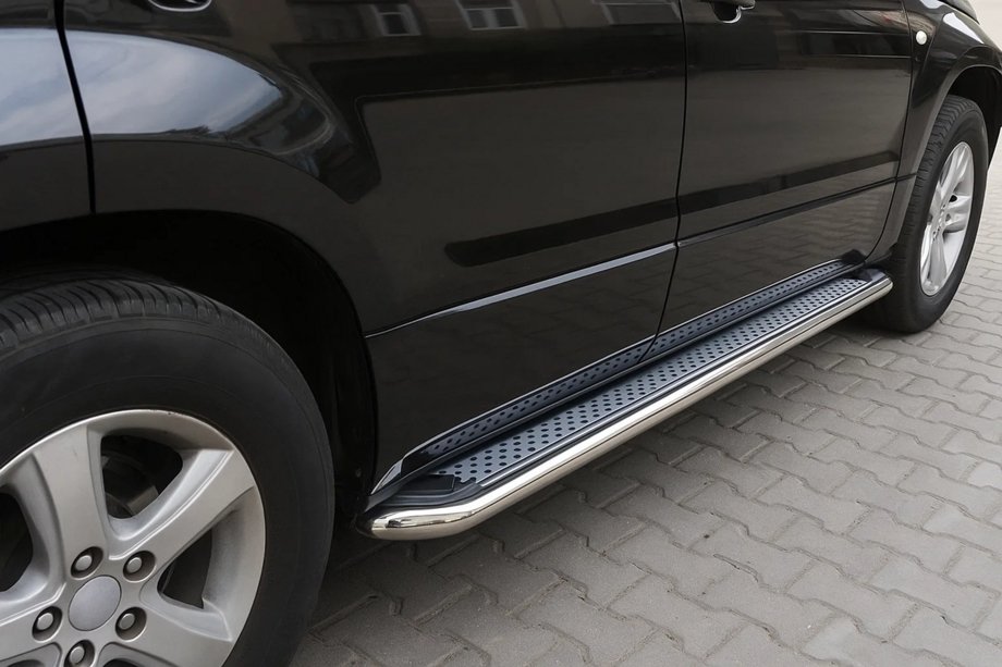 Suzuki Grand Vitara 2005–2017 Sidosteg Maydos V2 (2 st, aluminium/rostfritt stål) Image