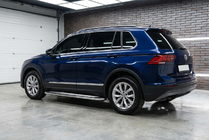 Volkswagen Tiguan 2016–2023 Sidosteg Maydos V2 (2 st, aluminium/rostfritt stål) foto 1