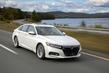 Test av tionde generationens Honda Accord-sedan foto 2
