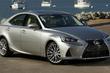 Uppdaterade sedanen Lexus IS foto 1