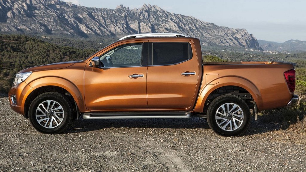 Tredje generationens pickup Nissan Navara NP300