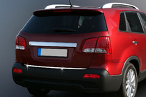 Kia Sorento II XM 2009–2014 Bakluckelist i rostfritt stål (2009-2013) foto 1