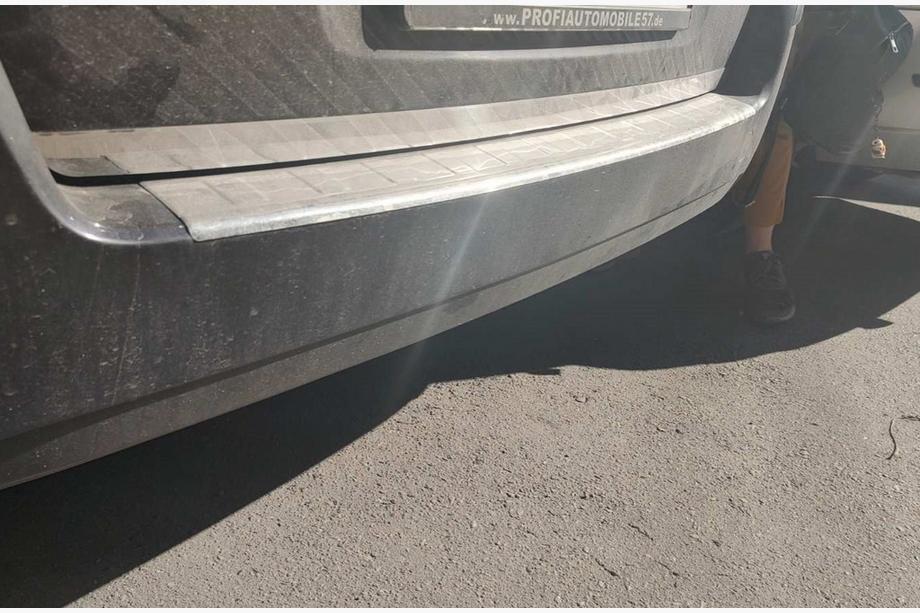 Opel Zafira B 2005–2011 Kromlist till baklucka (rostfritt stål) Image