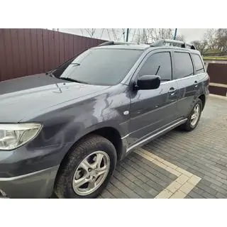 Nedre fönsterlister (6 st, rostfritt stål) Mitsubishi Outlander 2001–2006 foto 4