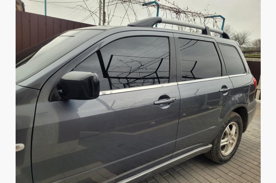 Mitsubishi Outlander 2001–2006 Nedre fönsterlister (6 st, rostfritt stål) Image